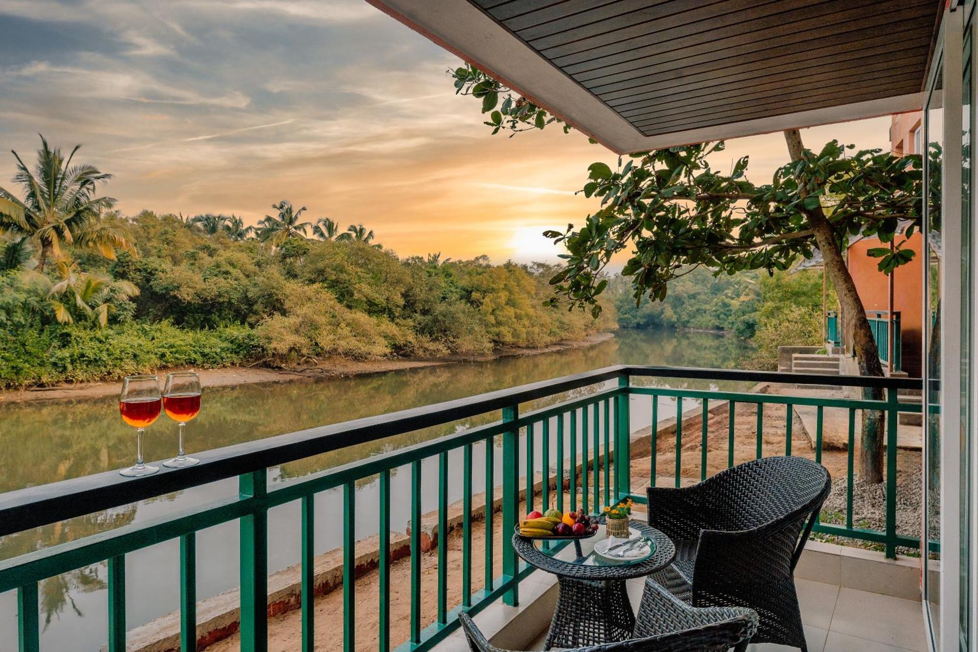 Mandrem Beach Resort, A Member Of Radisson Individuals Retreat Exteriér fotografie