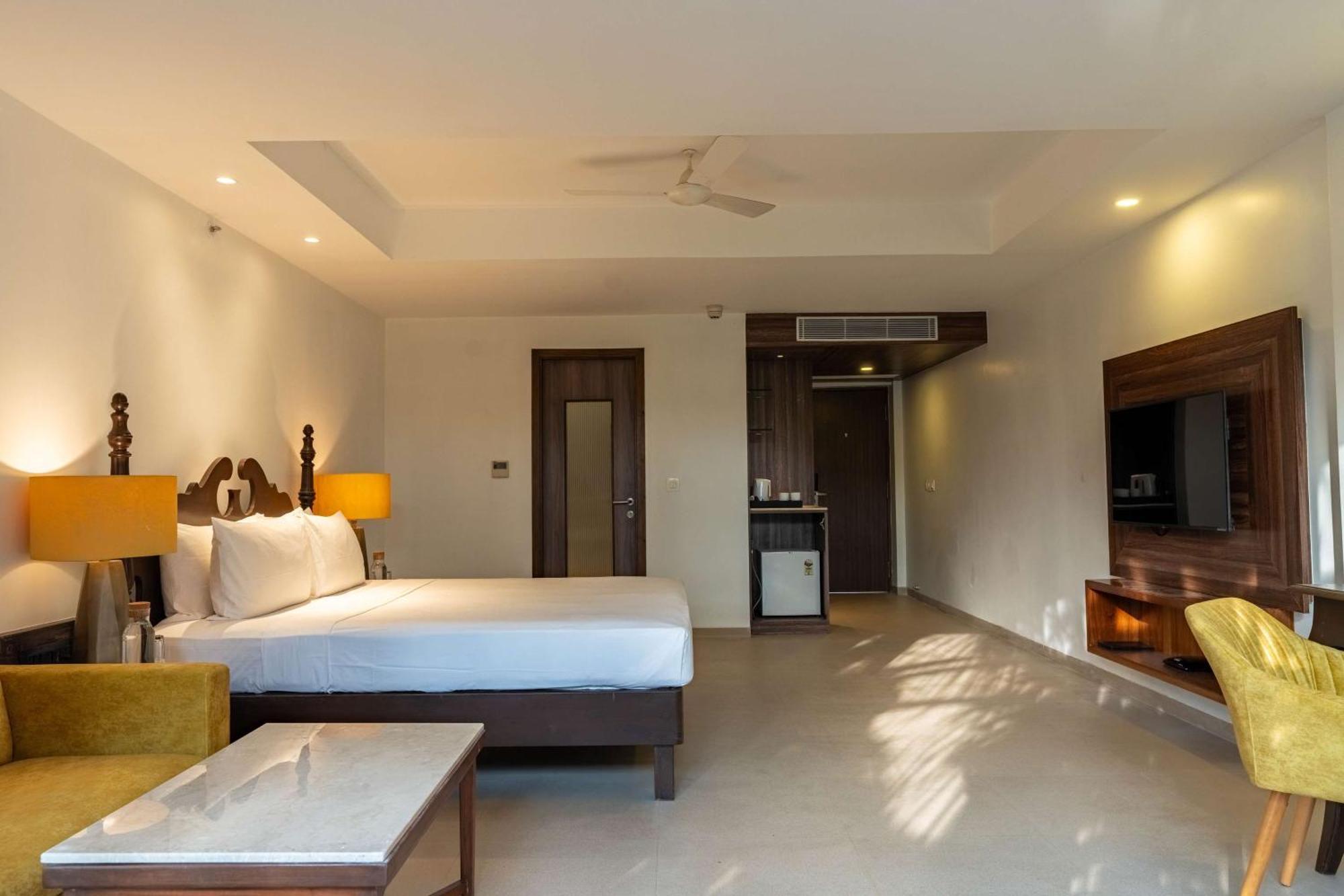 Mandrem Beach Resort, A Member Of Radisson Individuals Retreat Exteriér fotografie